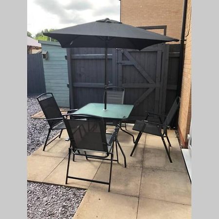 Dudley House **Staycation & Contractors** Sleeps 7 Tipton Eksteriør bilde