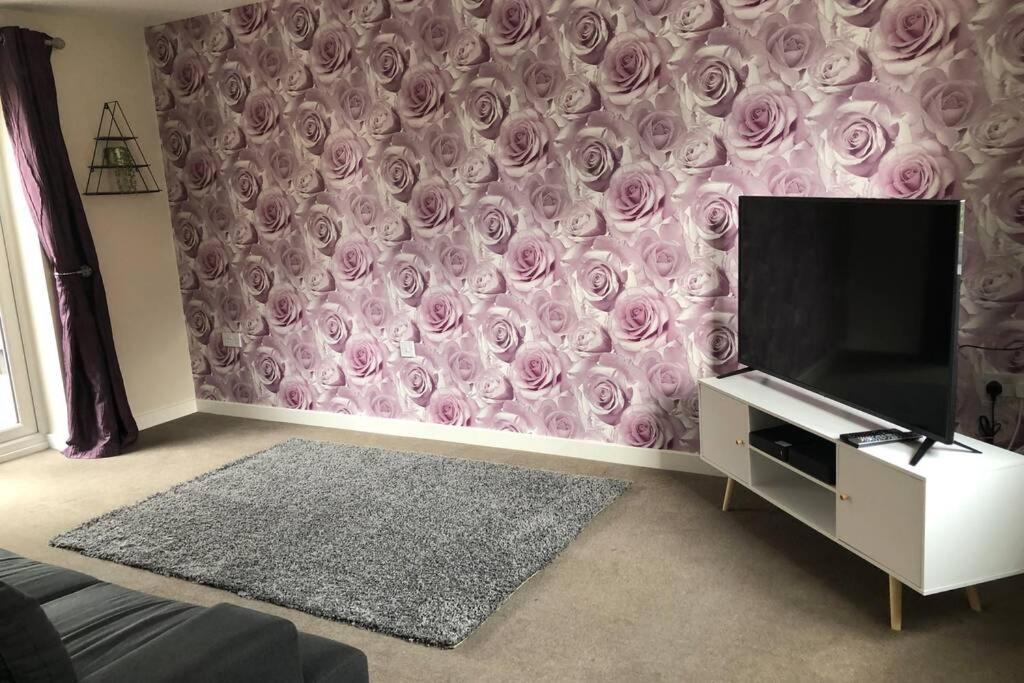 Dudley House **Staycation & Contractors** Sleeps 7 Tipton Eksteriør bilde