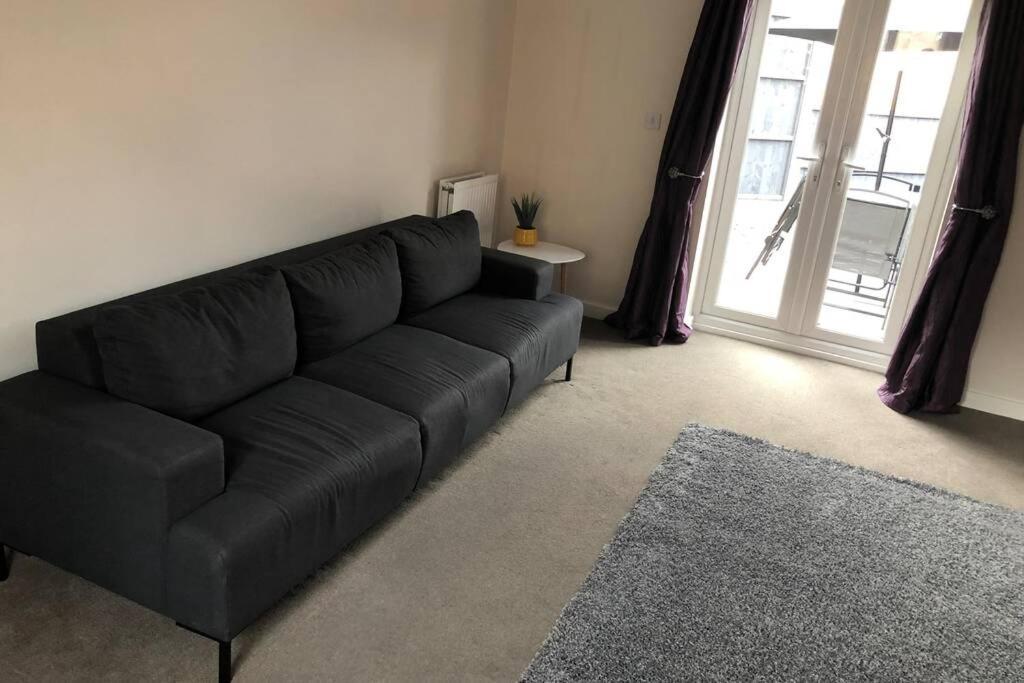 Dudley House **Staycation & Contractors** Sleeps 7 Tipton Eksteriør bilde